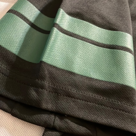 Green Bay Packers Team Shirt - Picture 4 of 15